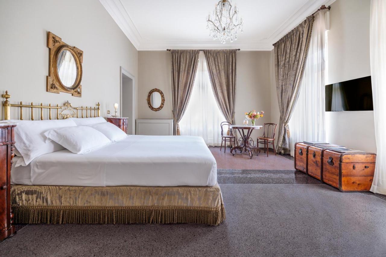 Quarto de Canto Premium com Varanda