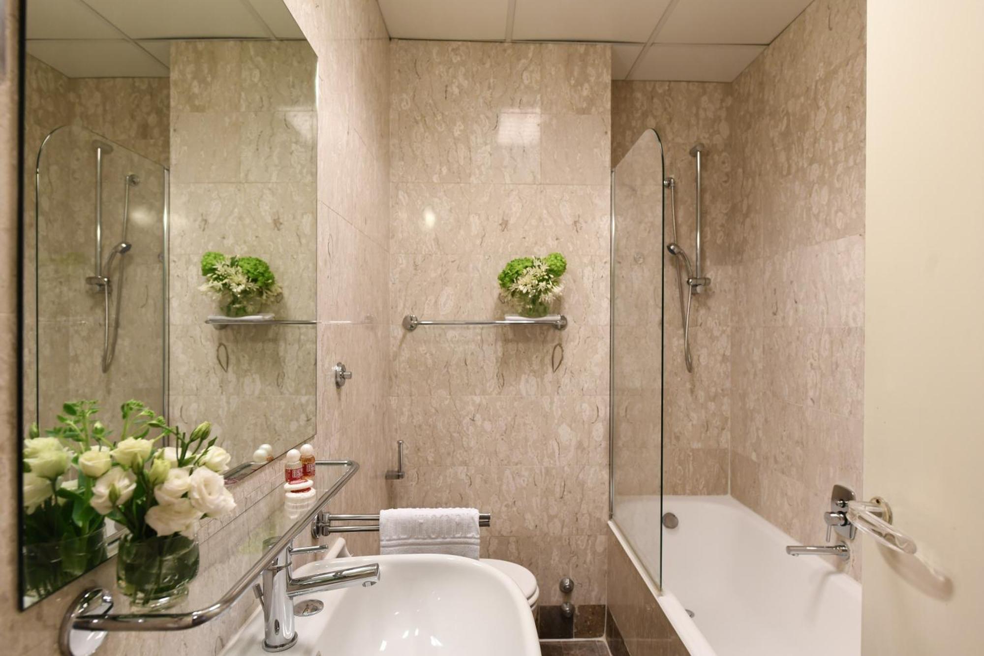 Double or Twin Room,1638474017:JPEG