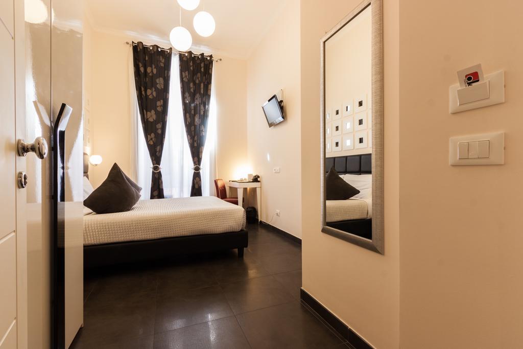 Small Double or Twin Room