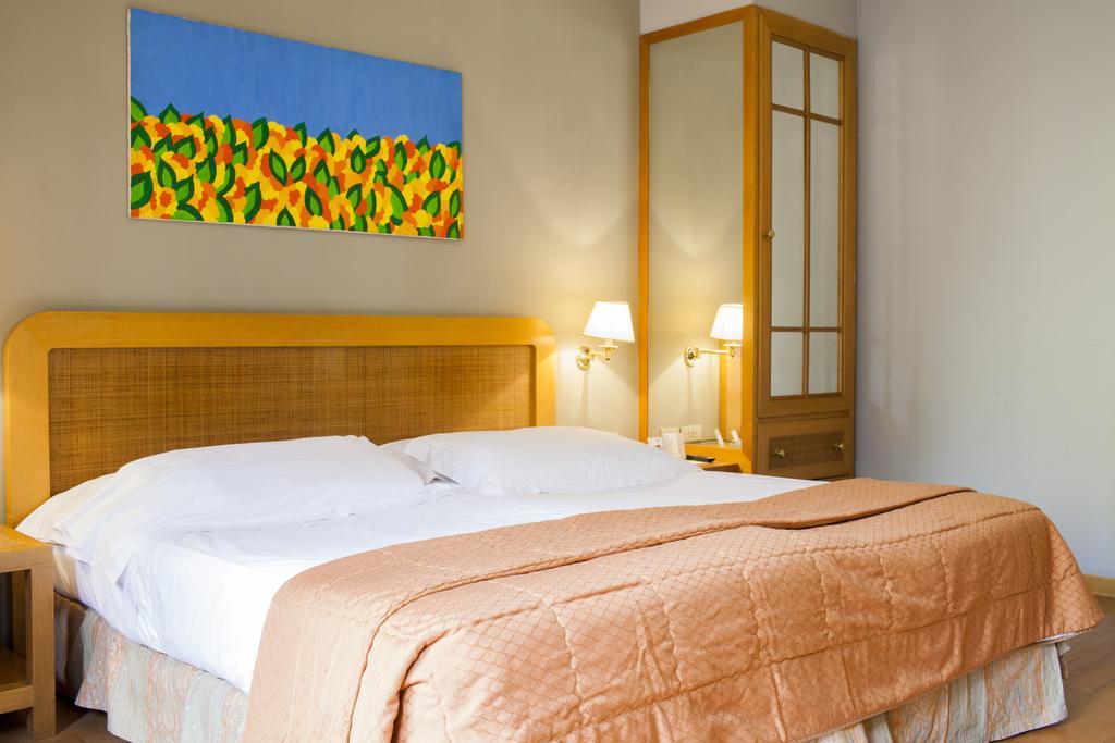 Basic Double Room