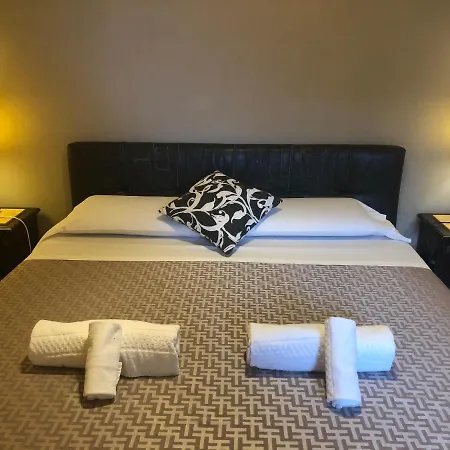 Hotel Casale Dei Massimi-2