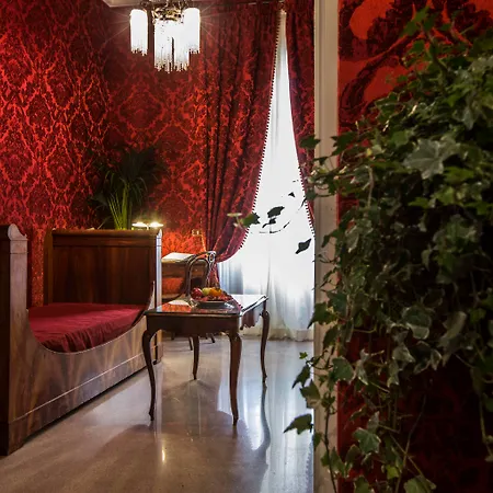 Hotel Locarno-3