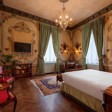 Hotel Locarno-2