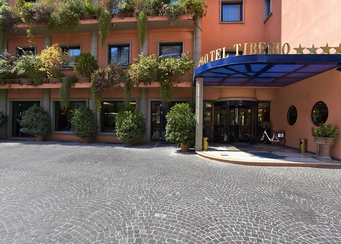  Grand Tiberio