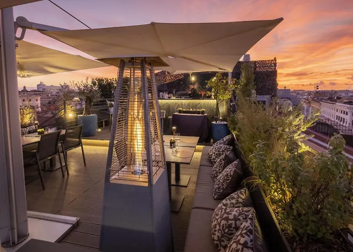 Hotel vicino al College: U-Visionary Roma Hotel