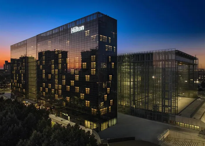 Pet Friendly hotel: Hilton Rome Eur La Lama