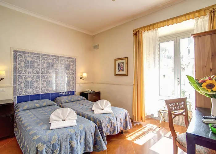 Cheap hotel: Hotel Picasso